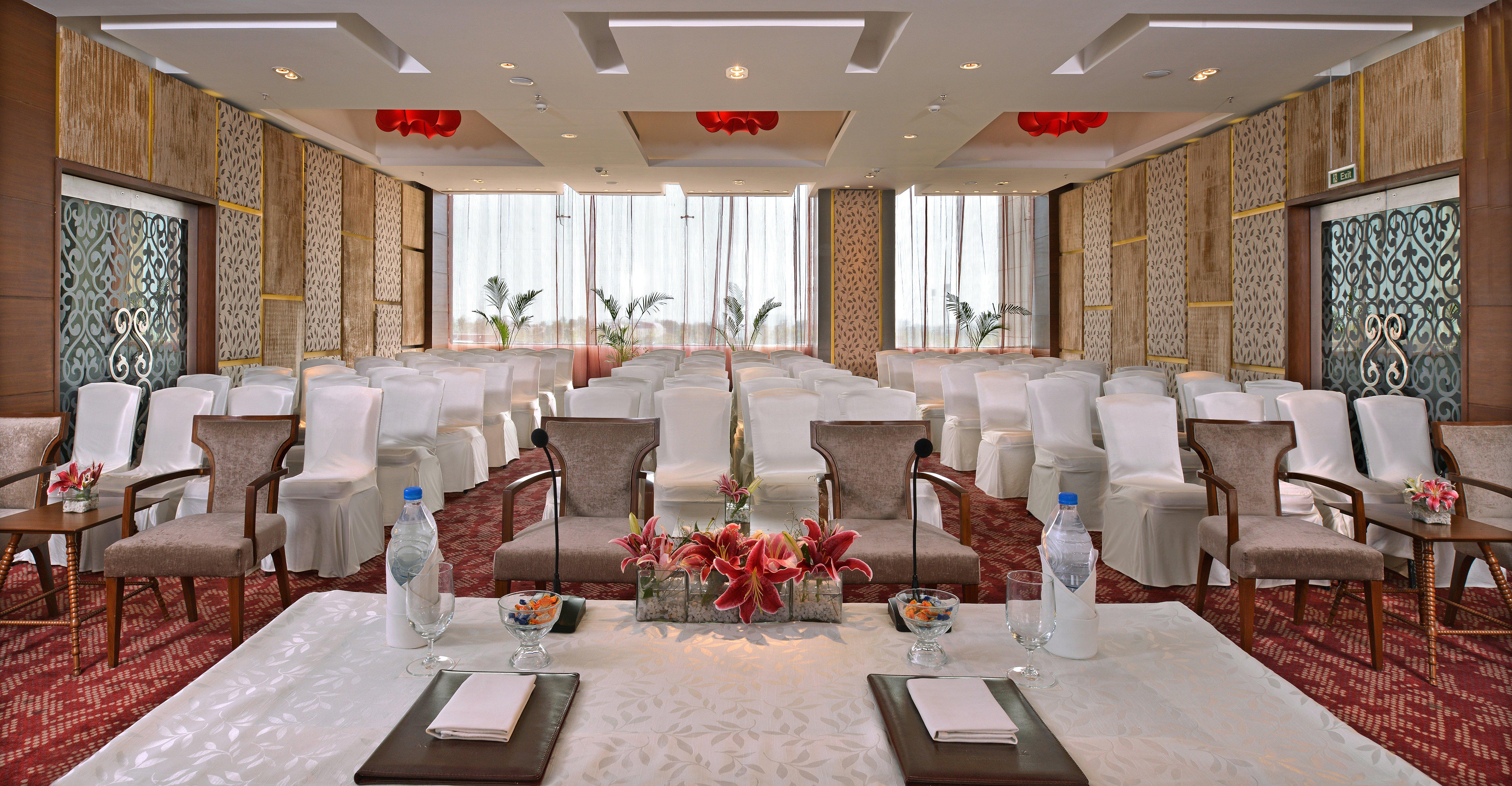 Holiday Inn Chandigarh Panchkula, An Ihg Hotel Kültér fotó Meeting room